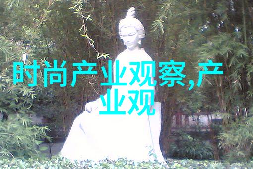 刚买的一件淡紫色卫衣不知道该怎么搭配裤子跟鞋子很头疼