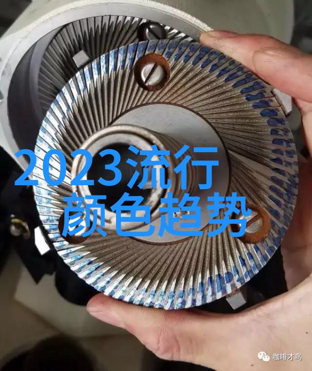 2023年最减龄颜色来袭方领连衣裙火爆精致显瘦让你轻松成为焦点
