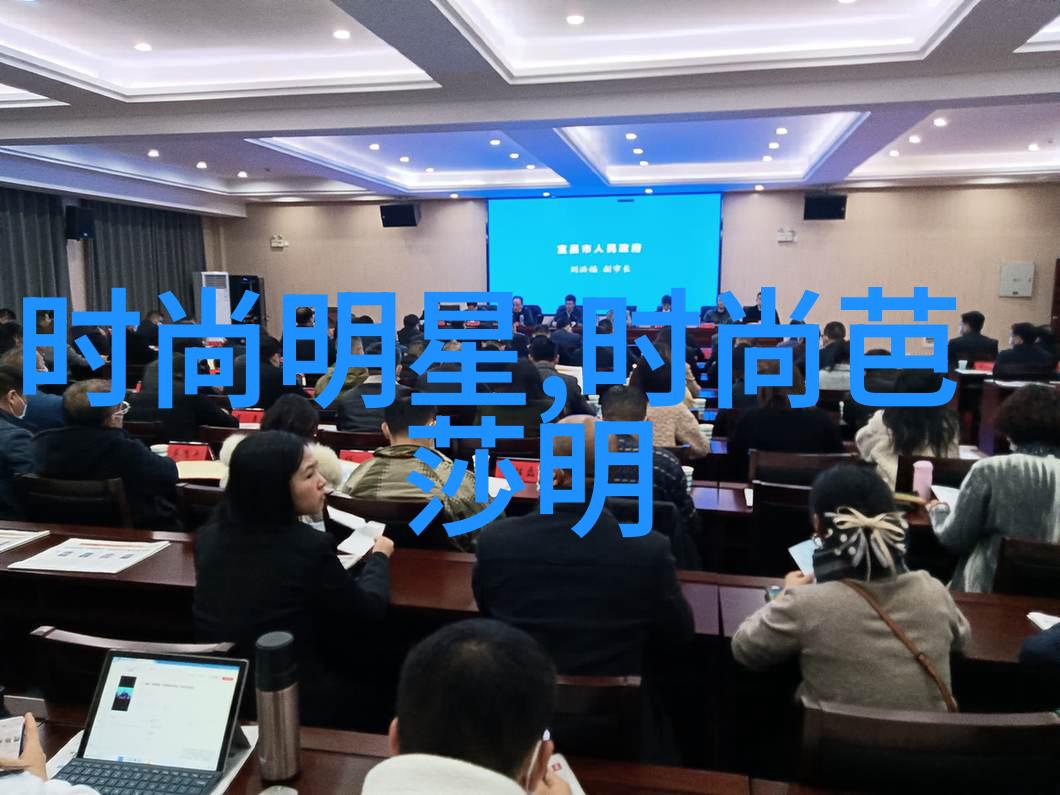 我想学化妆第一步怎么做正确涂抹粉底液的技巧