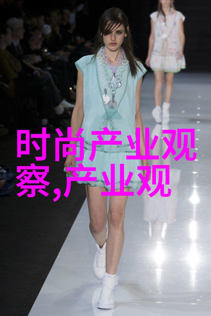 流行发型女中短发如同明星光芒剪得好看又减龄多姿