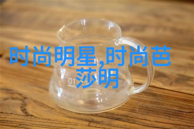 人物化淡妆步骤初学者视频教程如何正确涂抹粉底液
