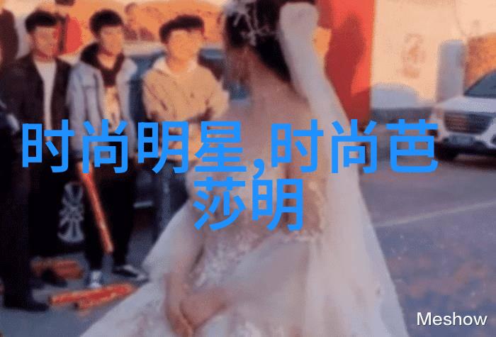 人物如何正确涂抹粉底液简单妆容化妆顺序教程