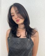 宋慧乔的超模闺蜜申贤智是时尚界的