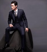 定制你的商务男装